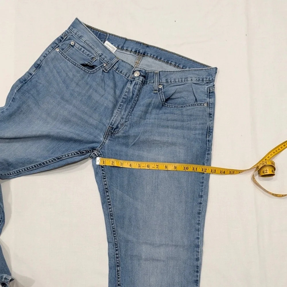 Levis levi 559